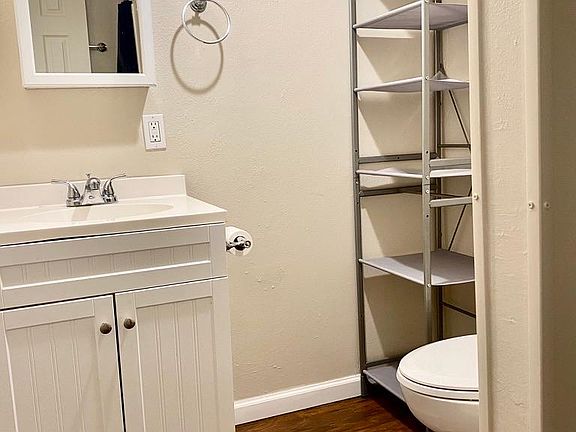 4th image of 12460 County Road 1272 Studio D