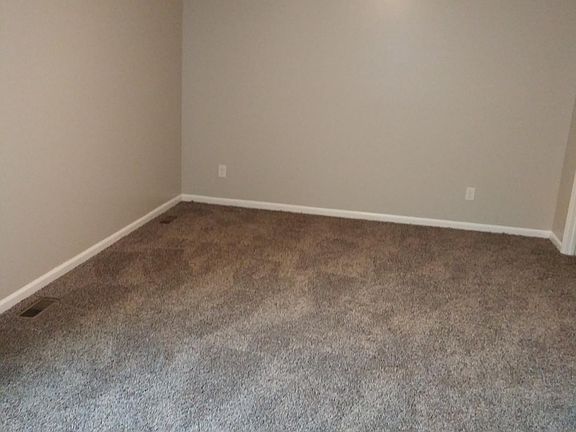 3rd image of 1543 Crescent Dr