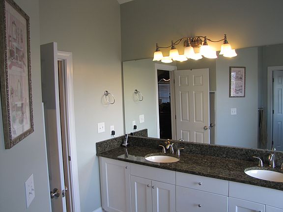Granite tops and tile flooring