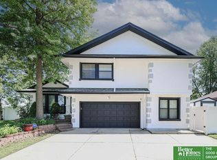 5905 S 151st St, Omaha, NE 68137