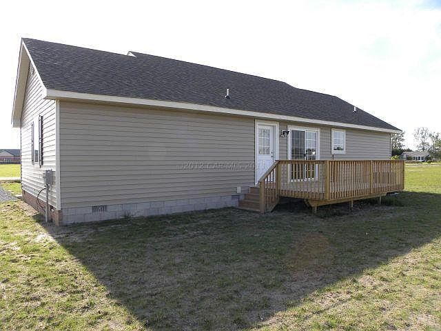 2nd image of 7441 Richardson St