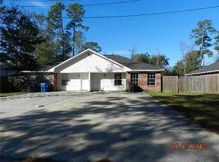 2005 S 8th St, Ocean Springs, MS 39564