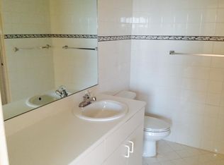 1864 Salerno Cir, Fort Lauderdale, FL 33327