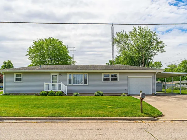 803 21st St, Lincoln, IL 62656