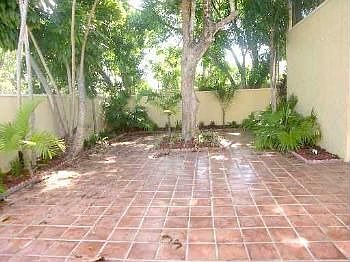 2nd image of 6712 Magnolia Ct