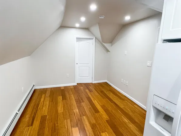 413 21st Street image 1 of 6