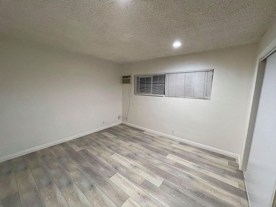 1st image of 137 California St APT B