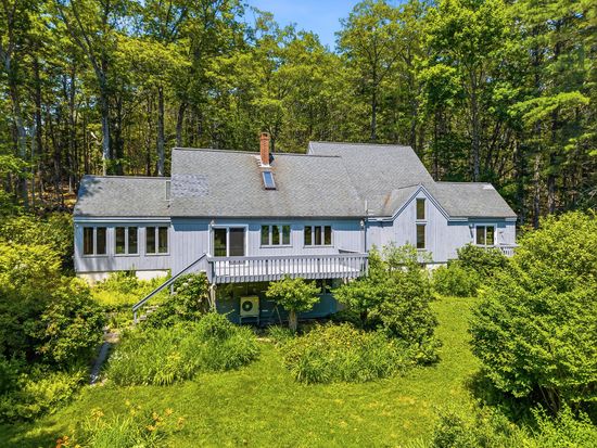 73 Langdon Road, Wiscasset, ME 04578