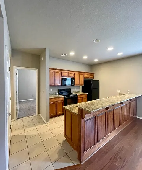 3103 Deerfield Blvd #1 — Photo 5