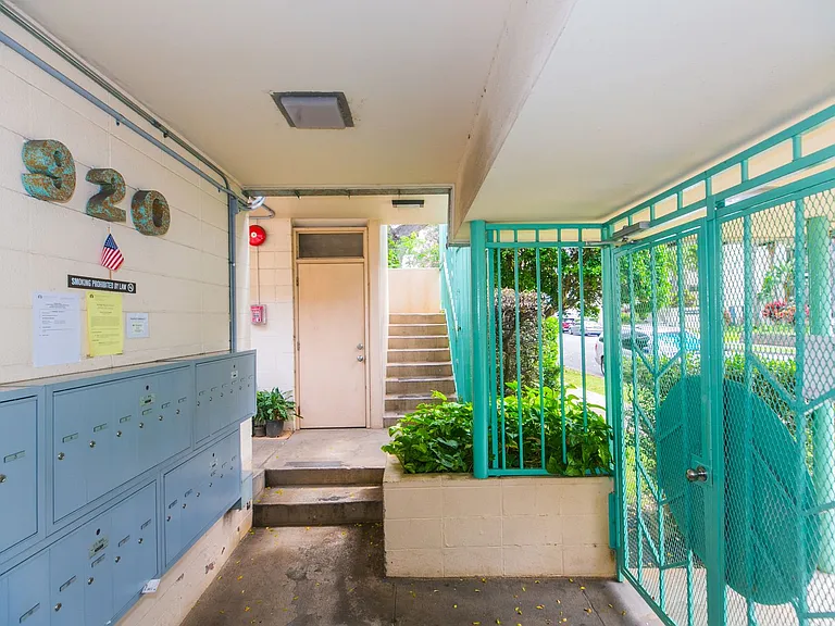 920 Kaheka St #22 — Photo 34