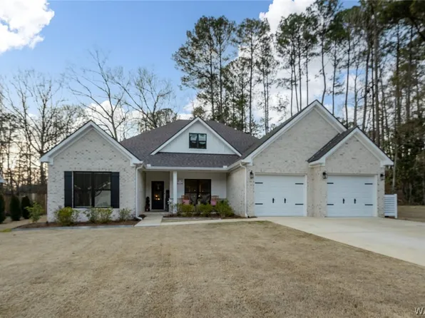 4203 Northwood Estates Dr, Northport, AL 35473