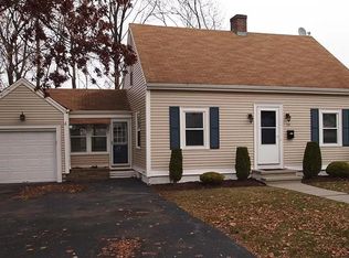 115 Sunbury St, Providence, RI 02908