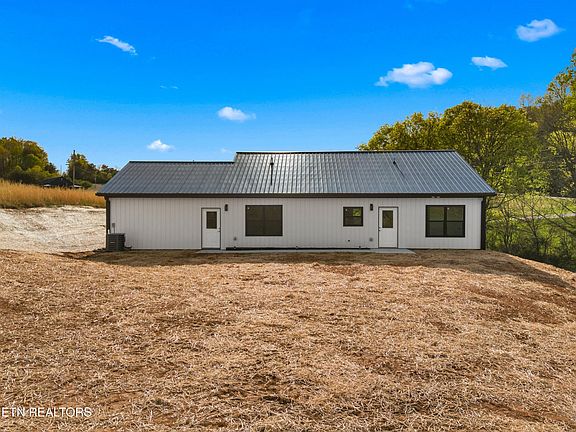 4th image of 1503 Tranquil Trail Rd