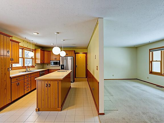5th image of 7610 50th St N
