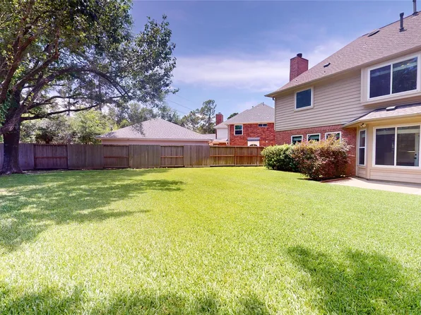 23027 Lodgepoint Dr, Katy, TX 77494
