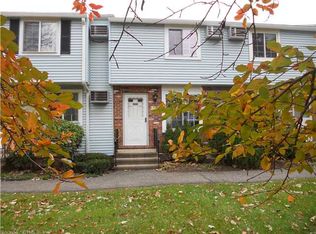94 Cynthia Ln APT E4, Middletown, CT 06457