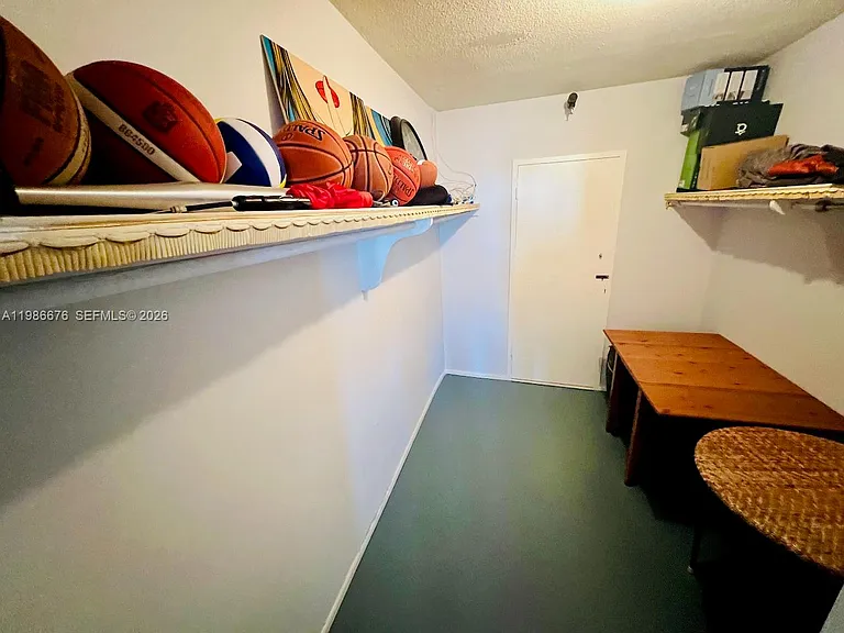 900 Bay Dr #411 — Photo 41