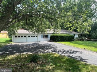 1386 Country Brook Rd, Toms Brook, VA 22660