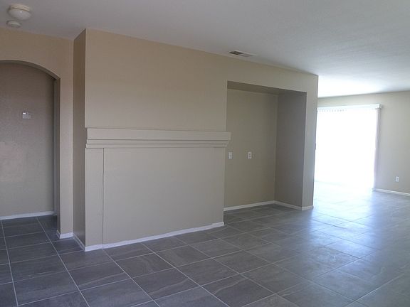 4th image of 13556 Sylvan Oaks St