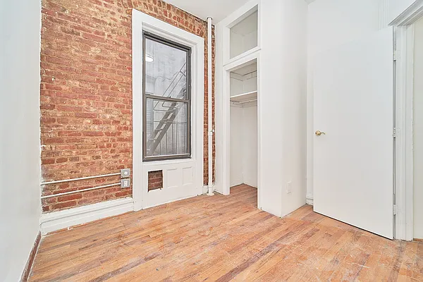 Rented by Compass | media 17