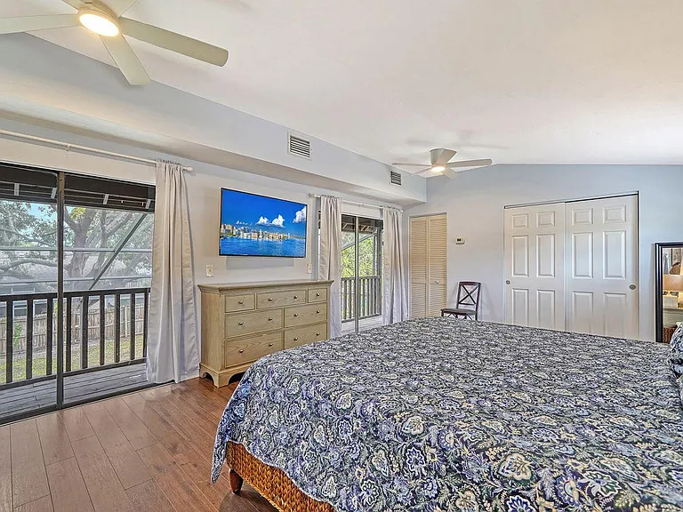 6061 Border Ln — Photo 30