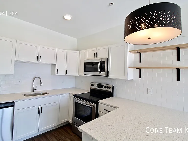 222 Waldo Flats — Photo 12