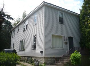 404 Douglas St, Joliet, IL 60435