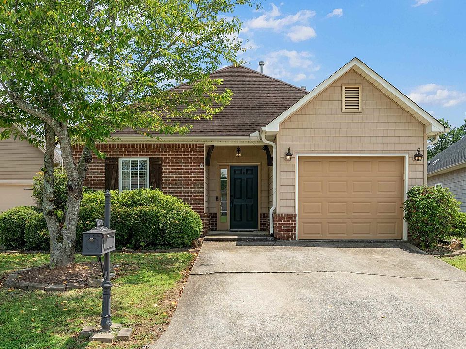 1st image of 1057 Crawford Ct