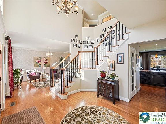4th image of 4705 Colleen Dr N