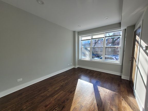 4th image of 2144 W Shakespeare Ave #1F