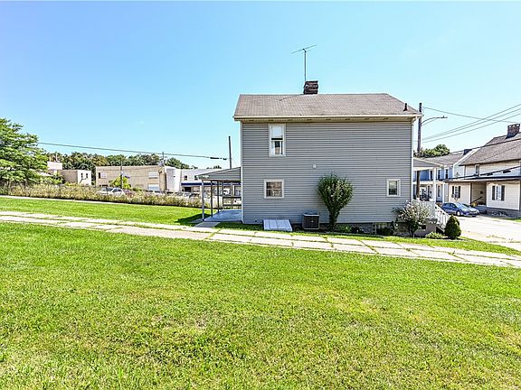 4th image of 615 W Otterman St