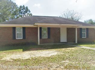 916 Inverness Rd, Albany, GA 31705