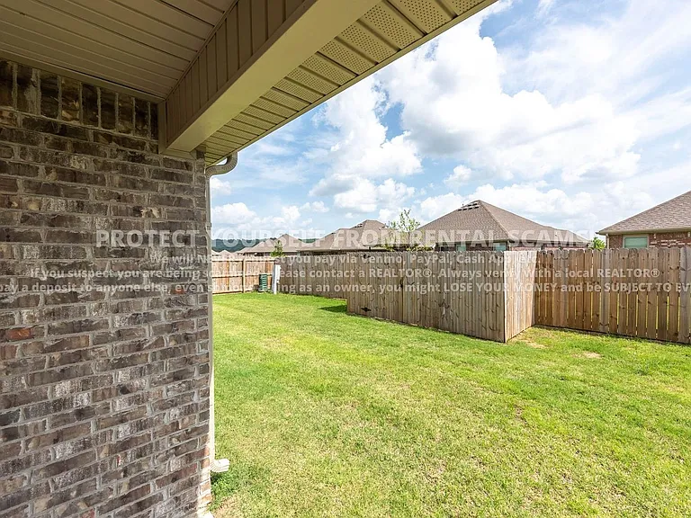 4765 W Wales Dr — Photo 9