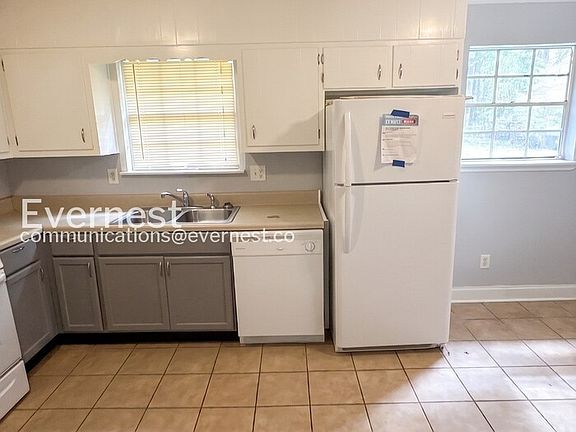 2nd image of 6596 Fleming Rd