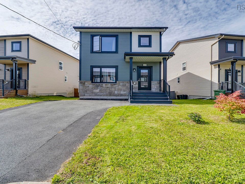 1st image of 147 Titanium Cres