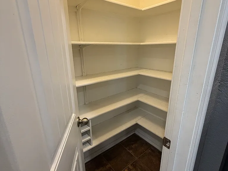 1484 Astor Crk — Photo 13