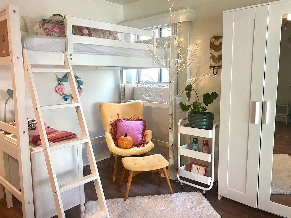 1st image of 691 N Las Casas Ave APT 3