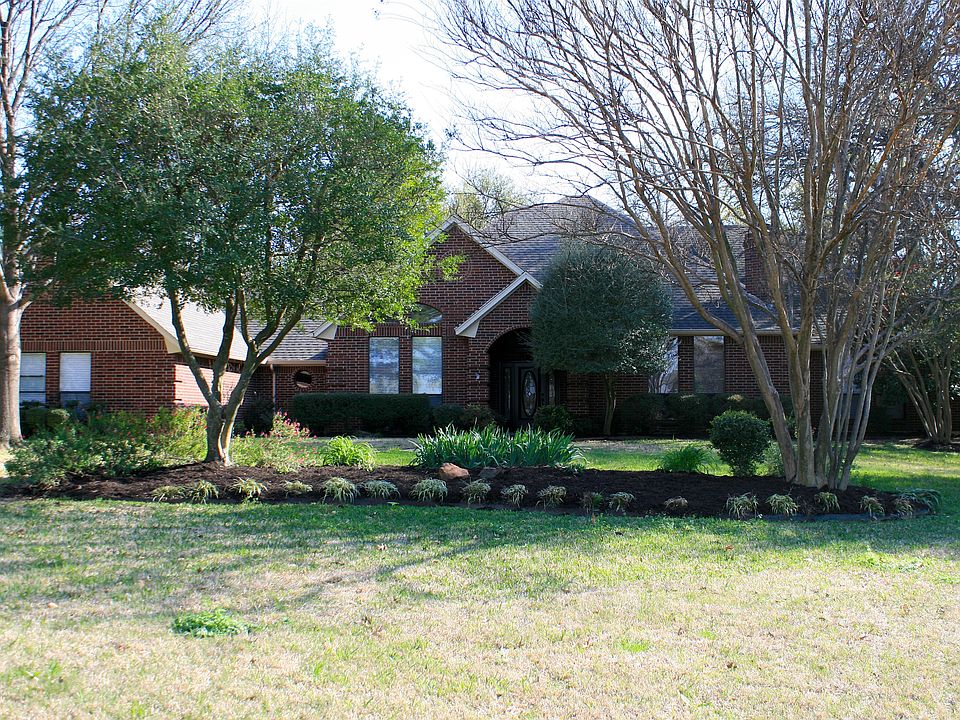 1st image of 1388 Lakeview Dr