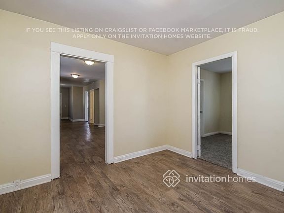 4th image of 1522 W 60th St