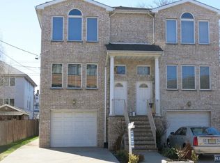 385 Hudson St #B, Hackensack, NJ 07601