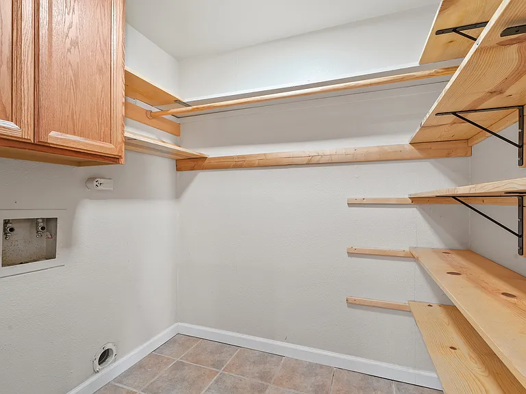 304 S 2nd St #330 — Photo 21