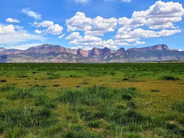 110 N 1600 E, New Harmony, UT 84757