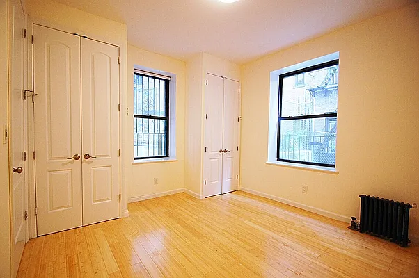 Rented by Compass | media 12