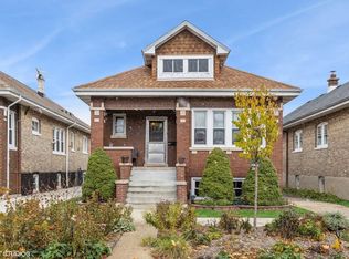 2321 Scoville Ave, Berwyn, IL 60402