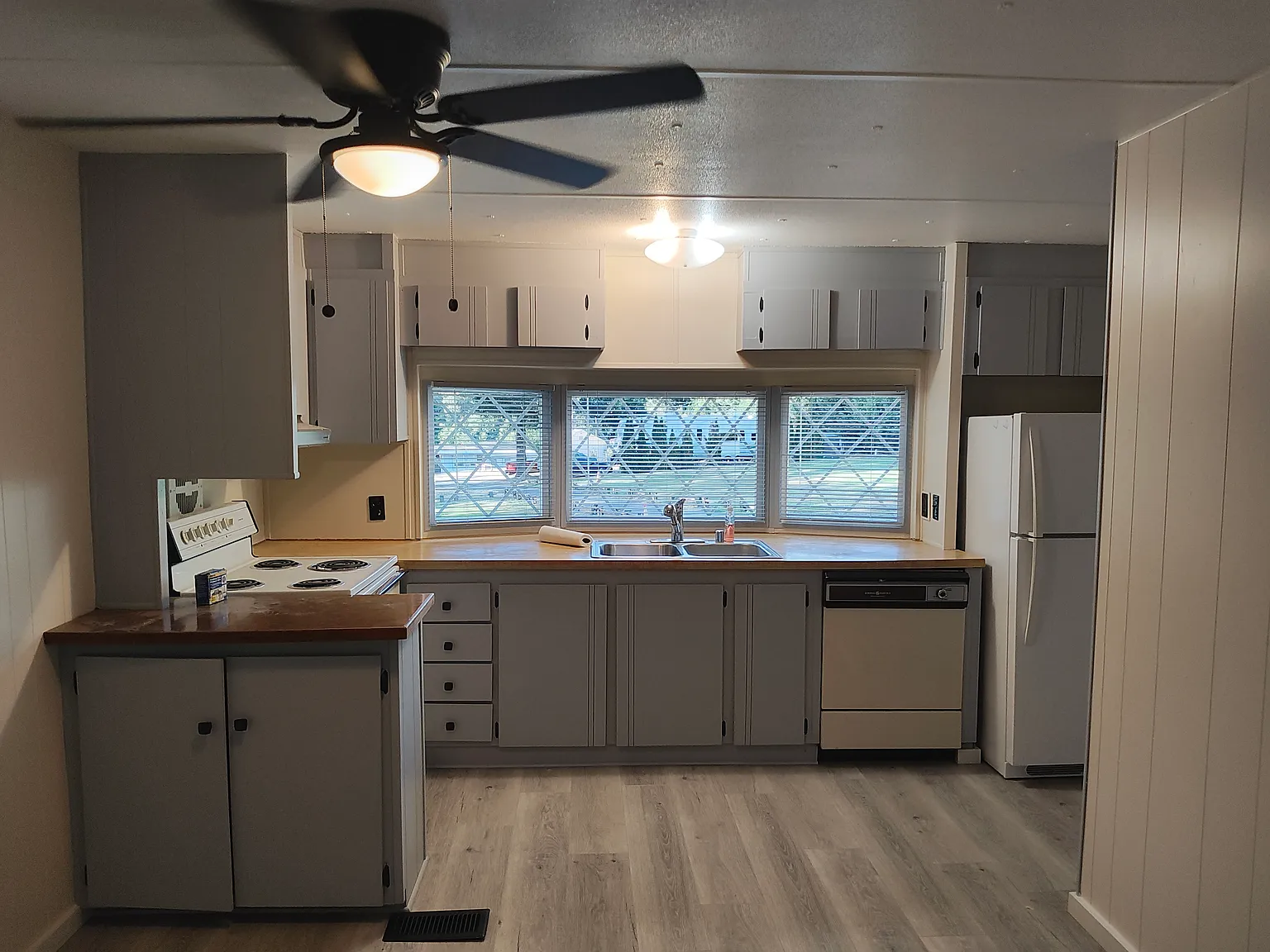 2 bed, 1008 sqft, $1,650 — Photo 4