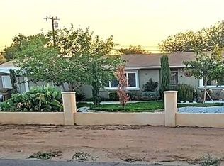 11406 Primrose Ave, Hesperia, CA 92345
