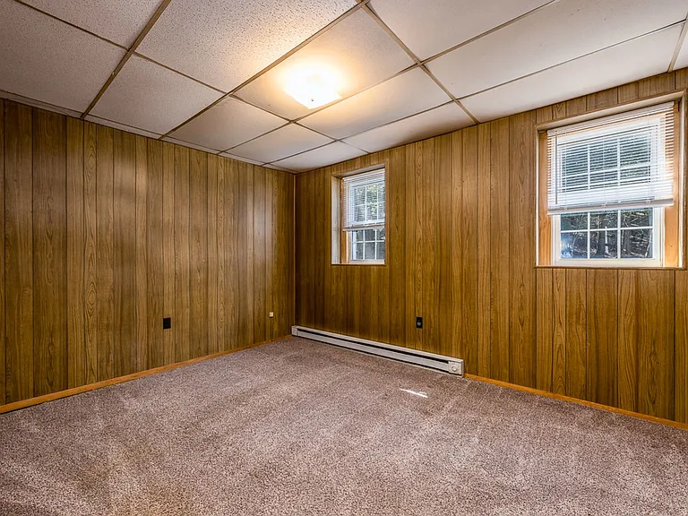 480 Spruce Hollow Rd — Photo 22
