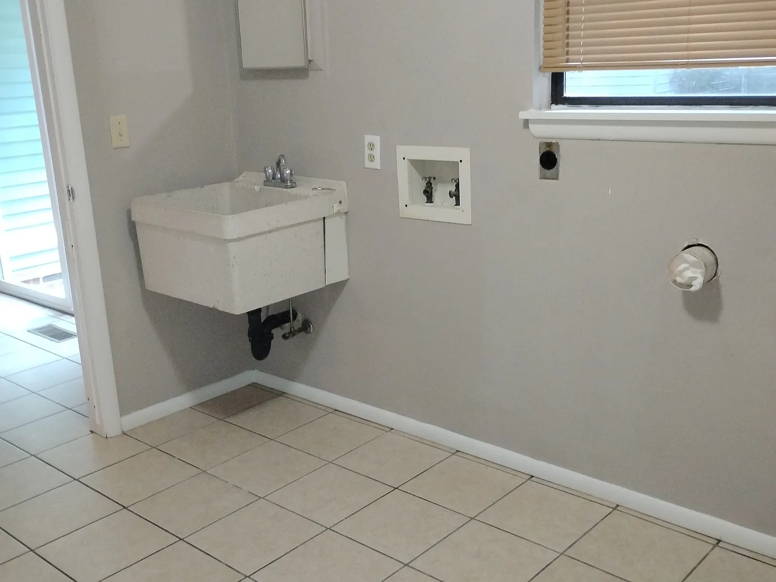 93 Stamford Drive - 1 — Photo 4