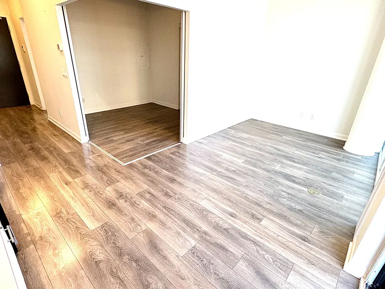 435 Richmond St W #1201 — Photo 13