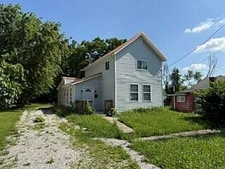 2nd image of 678 Marshall St